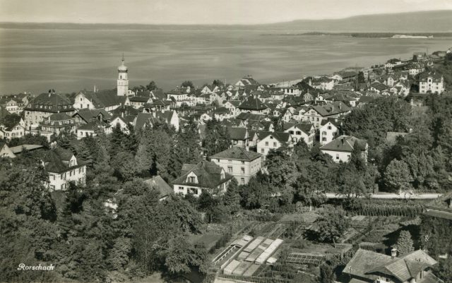 Weitblick über die Stadt und den Bodensee