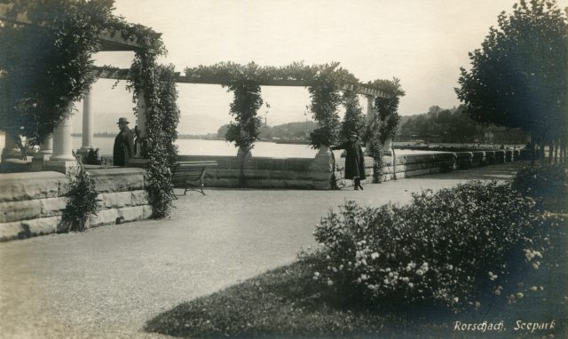 Promenade im Seepark