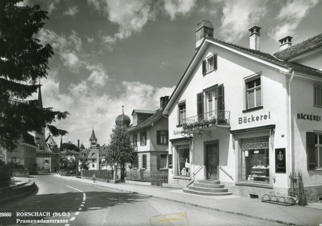 Promenadenstrasse mit Bäckerei-Konditorei