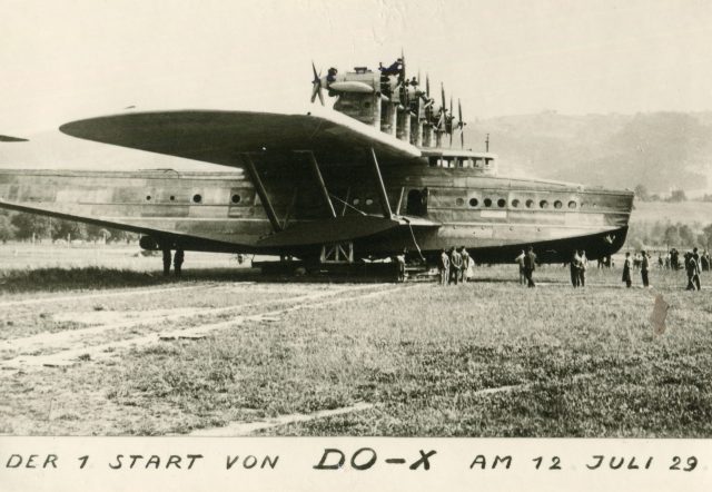 Dornier Do X auf der Slipanlage vor dem Erstflug, Altenrhein