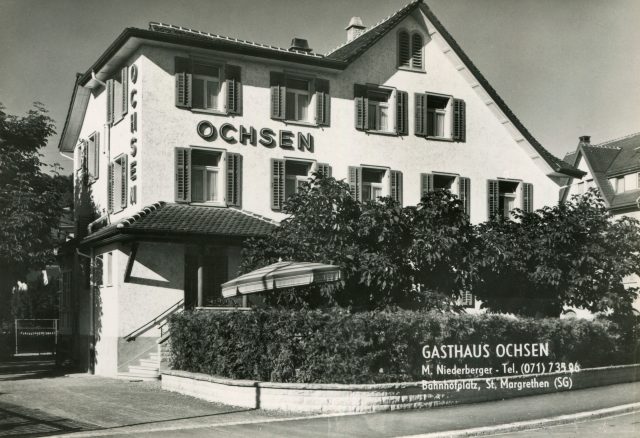 Gasthaus Ochsen am Bahnhofplatz vor dem Terrassenumbau