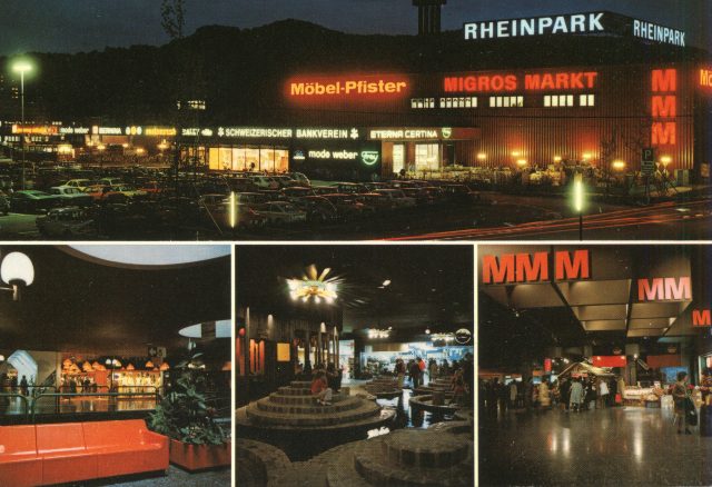 Einkaufszentrum Rheinpark bei Nacht mit historischen Innenansichten