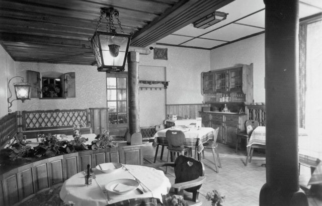 Innenansicht des „St. Margrethenstübli“ im abgebrochenen Hotel Linde