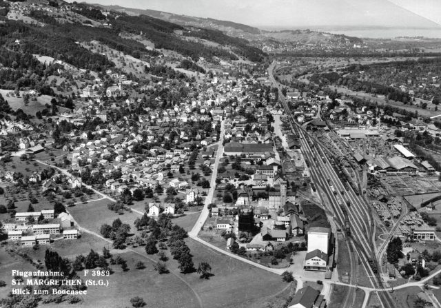 Flugaufnahme St. Margrethen mit Blick zum Bodensee