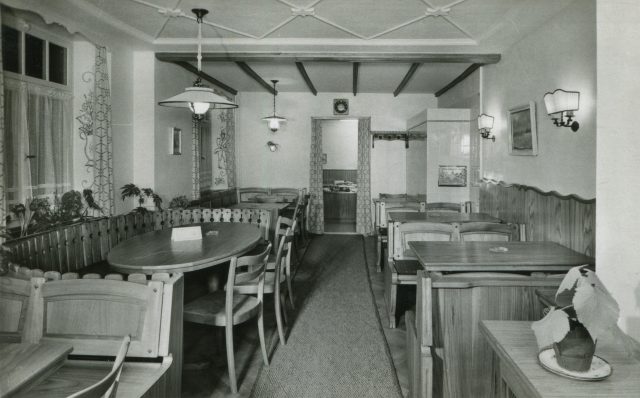 Innenansicht der Café-Conditorei E. Bänziger